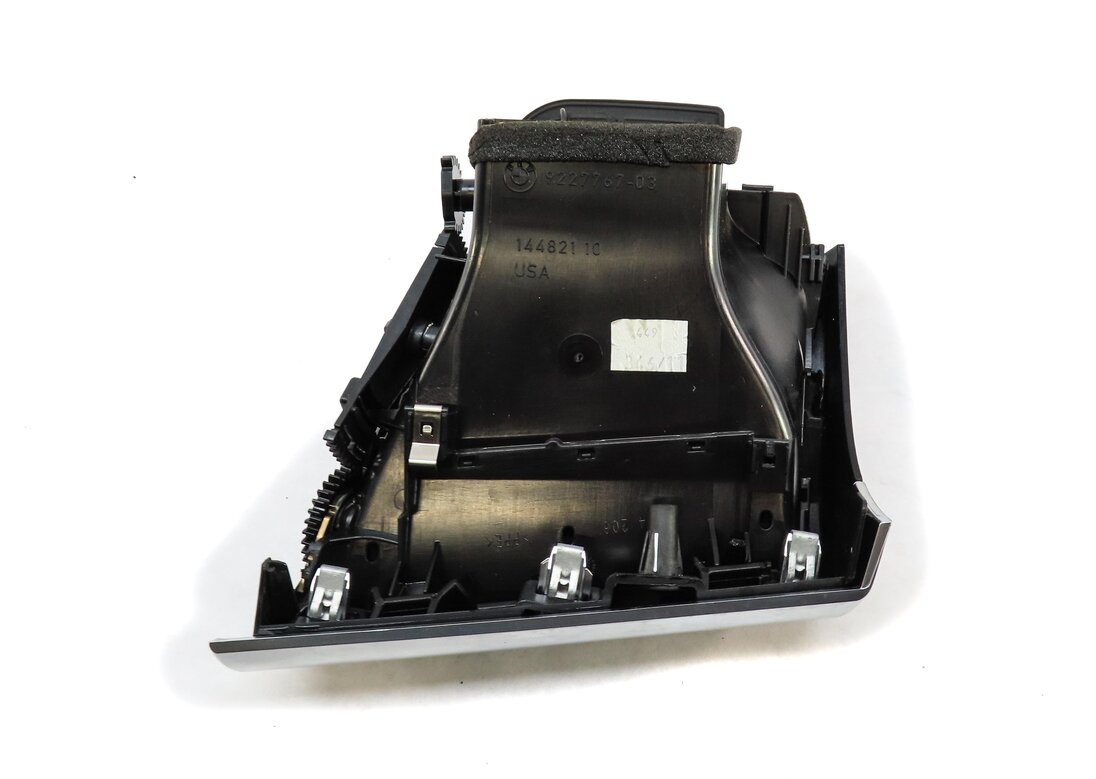 Thumbnail 4: 2012 BMW X5 (E70) FRONT LEFT DRIVER DASH HVAC A/C HEATER AIR VENT (BLACK)