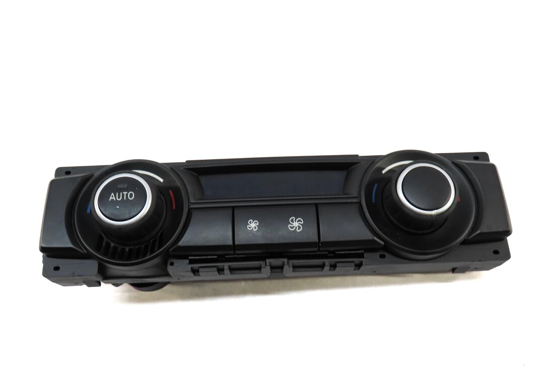 Thumbnail 3: 2007-2013 BMW X5 (E70) REAR HEATER A/C CLIMATE TEMPERATURE CONTROL PANEL