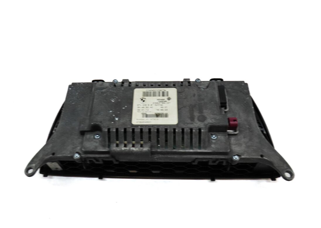 Thumbnail 5: 10-14 X5 X5M X6 X6M (E70 E71 E72) 8.8" FRONT GPS NAVIGATION MEDIA DISPLAY SCREEN