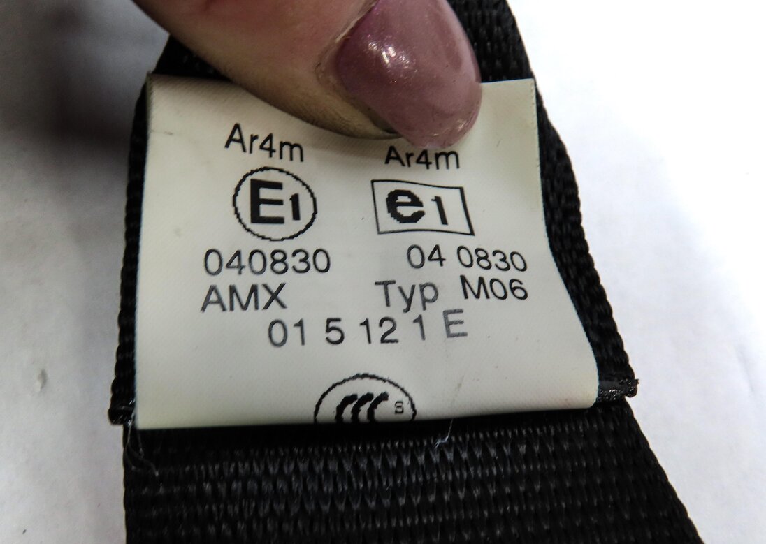 Thumbnail 6: 2012 BMW X5 (E70) REAR LEFT RIGHT & CENTER 2ND ROW SEATBELT RETRACTOR SET3 BLACK