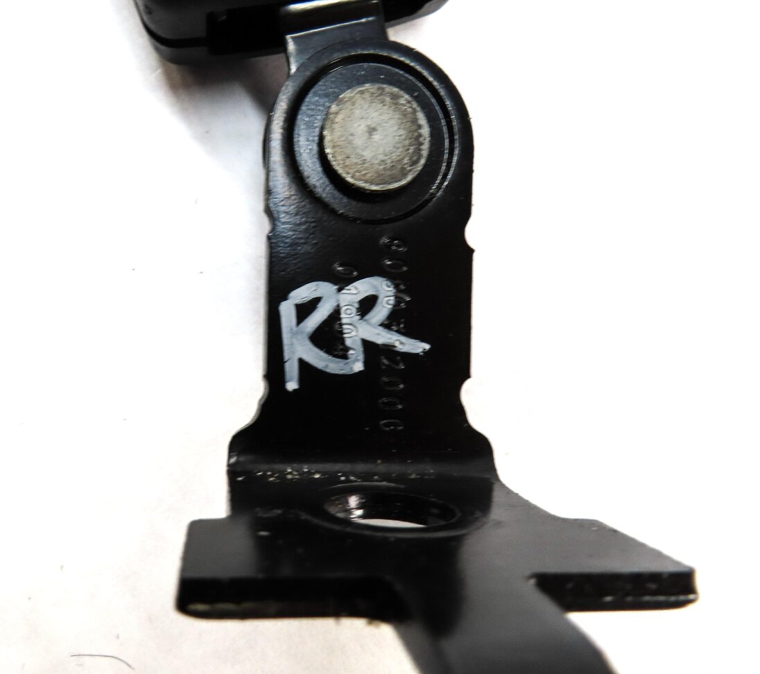 Thumbnail 4: 2012 BMW X5 E70 REAR LEFT RIGHT CENTER 2ND ROW SEATBELT BUCKLE RECEIVER SET 3