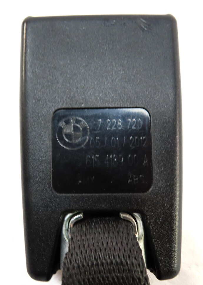 Thumbnail 7: 2012 BMW X5 E70 REAR LEFT RIGHT CENTER 2ND ROW SEATBELT BUCKLE RECEIVER SET 3