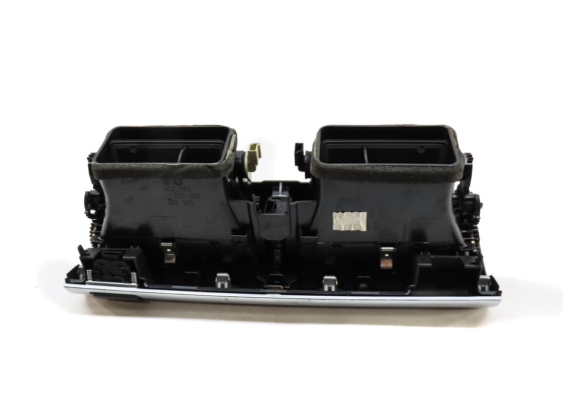 Thumbnail 4: 2012 BMW X5 (E70) FRONT CENTER DASH DASHBOARD HVAC A/C HEATER AIR VENT (BLACK)