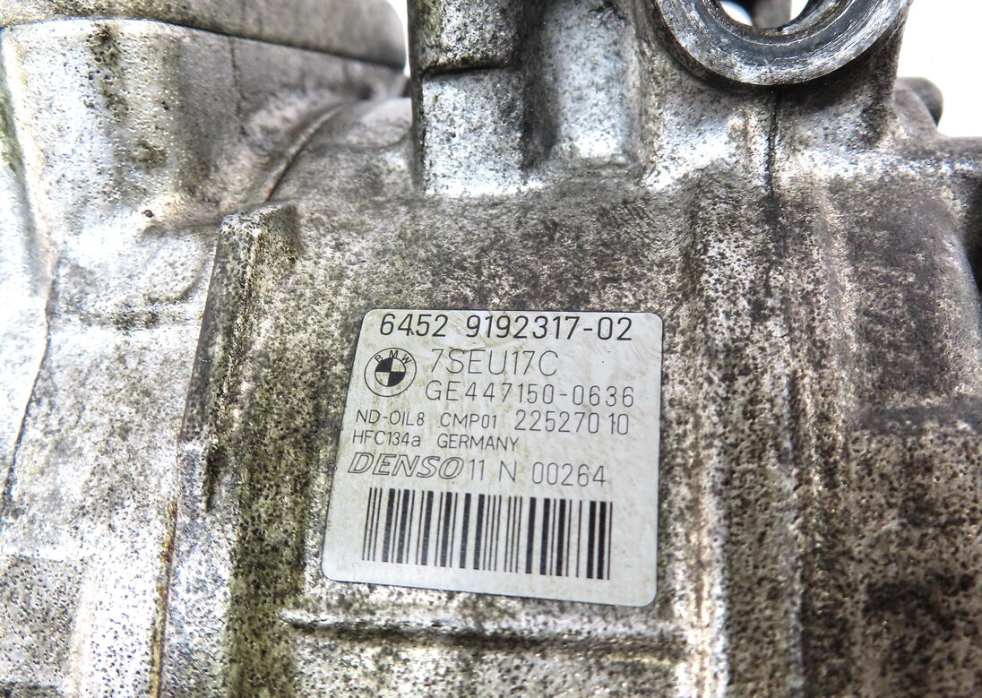 Thumbnail 7: 2008-2014 BMW X5 X6 X6M (E70 E71) 4.4L TWIN TURBO A/C AIR COMPRESSOR PUMP MOTOR