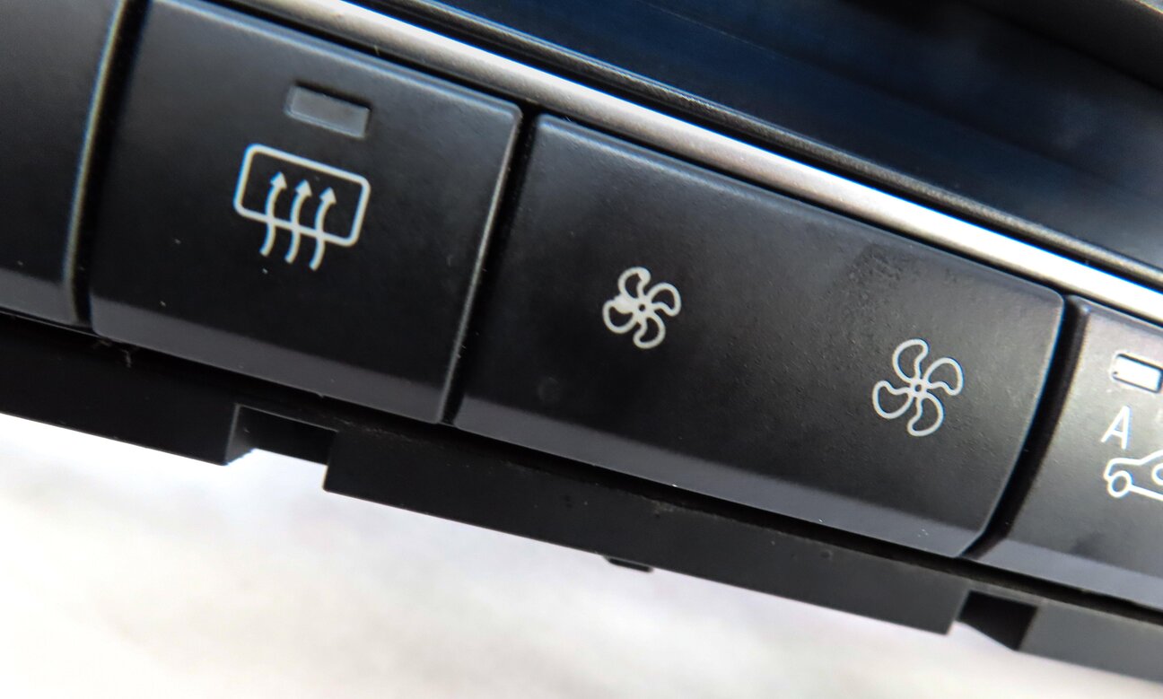 Thumbnail 7: 07-14 BMW X5 X5M X6 X6M (E70 E71) HEATER A/C TEMPERATURE CLIMATE CONTROL PANEL