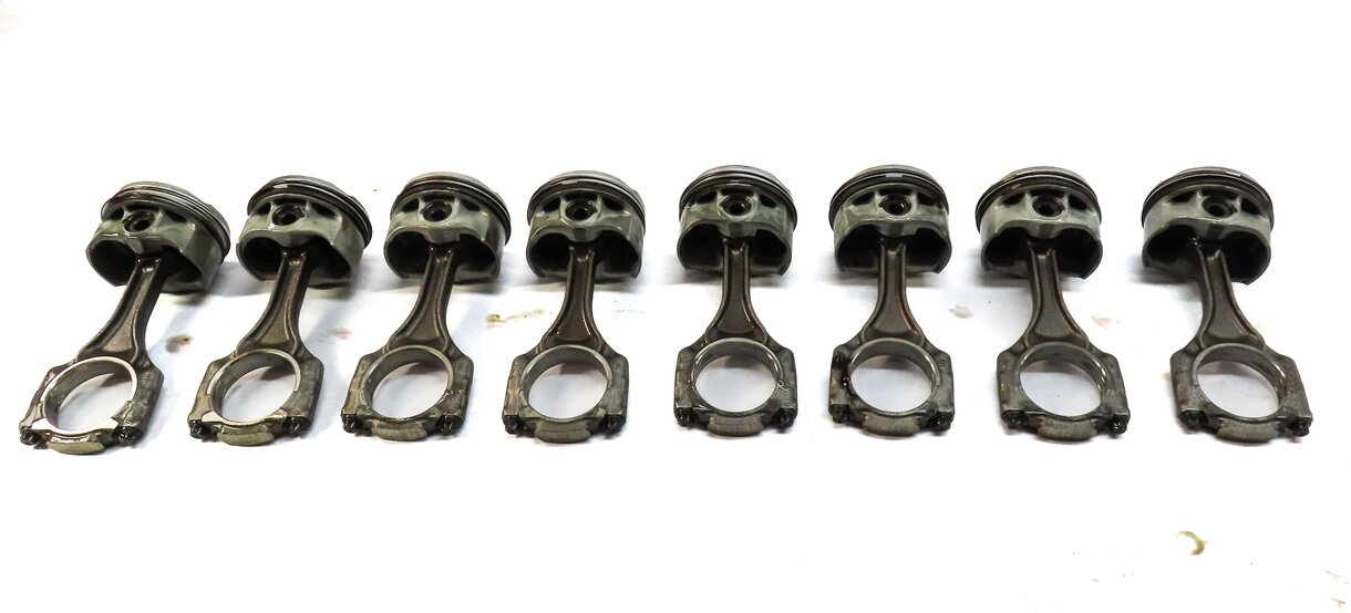 Thumbnail 4: 09-14 BMW 550i 750i X5 X6 (F01 F10 E70 E71) 4.4L N63 TURBO ENGINE PISTON SET 8
