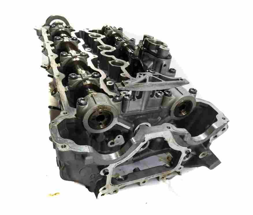 Thumbnail 4: 08-14 BMW 550i 750i X5 X6 (F01 E70 F10 E71) 4.4L N63 TURBO RIGHT CYLINDER HEAD