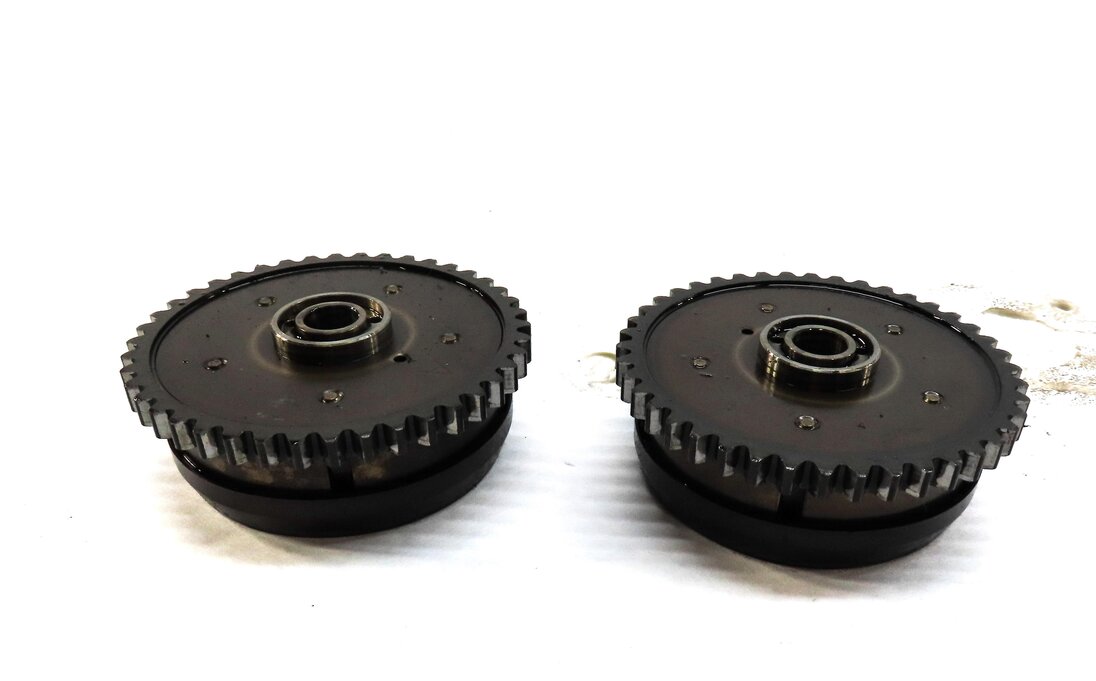 Thumbnail 4: 2012 BMW X5 (E70) 4.4L N63 LEFT CYLINDER HEAD INTAKE & EXHAUST TIMING GEAR SET 2