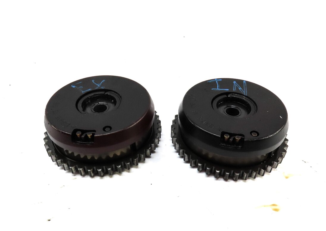 Thumbnail 2: 2012 BMW X5 E70 4.4L N63 RIGHT CYLINDER HEAD INTAKE & EXHAUST TIMING GEAR SET 2