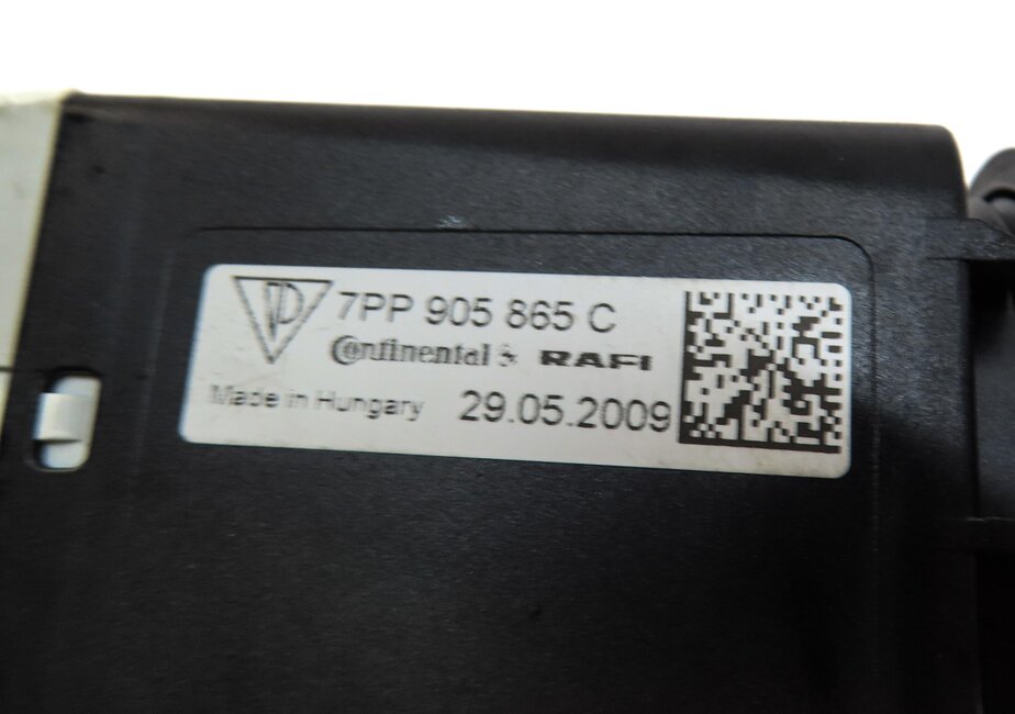 Thumbnail 15: 2010 PORSCHE PANAMERA (970 G1) 4.8L M48 TURBO ENGINE ECM BCM BODY MODULE KEY SET