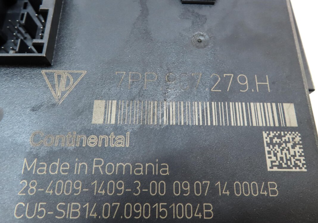 Thumbnail 16: 2010 PORSCHE PANAMERA (970 G1) 4.8L M48 TURBO ENGINE ECM BCM BODY MODULE KEY SET