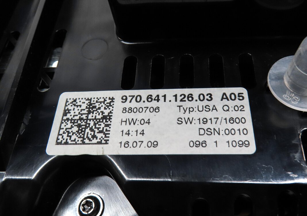 Thumbnail 21: 2010 PORSCHE PANAMERA (970 G1) 4.8L M48 TURBO ENGINE ECM BCM BODY MODULE KEY SET