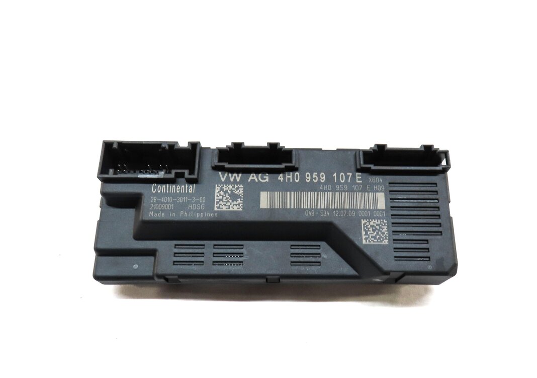 Thumbnail 2: 2010 PORSCHE PANAMERA (970 G1) REAR TRUNK HATCH LIFT LIFTGATE CONTROL MODULE