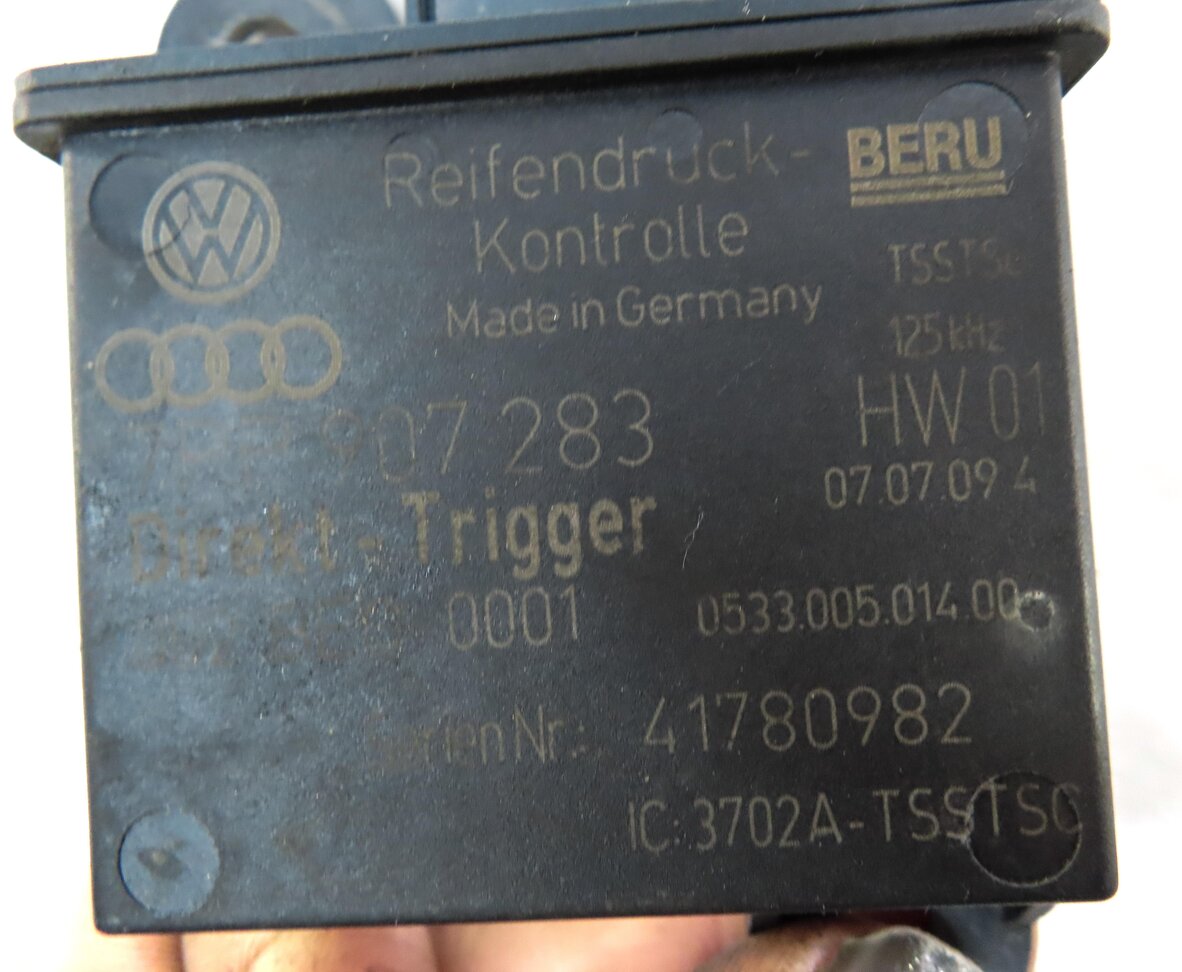 Thumbnail 4: 2010 PORSCHE PANAMERA (970 G1) TPMS TIRE AIR PRESSURE SENSOR TRIGGER MODULE SET