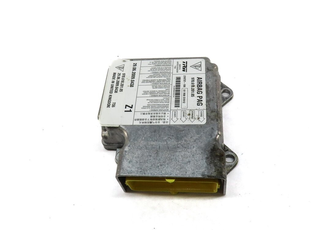 Thumbnail 2: 2010-2012 PORSCHE PANAMERA (970 G1) MAIN PRIMARY SRS BAG CONTROL MODULE