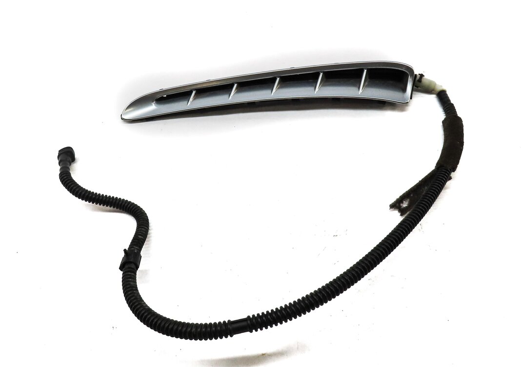 Thumbnail 2: 2010 PORSCHE PANAMERA (970 G1) FRONT LEFT DRIVER FENDER GRILLE TRIM AIR VENT