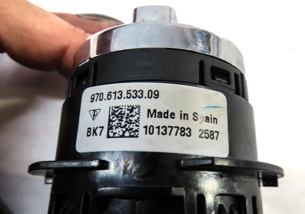 Thumbnail 4: 2012-2021 PORSCHE 911 CAYMAN PANAMERA (970 G1 981 991) HEADLIGHT SWITCH