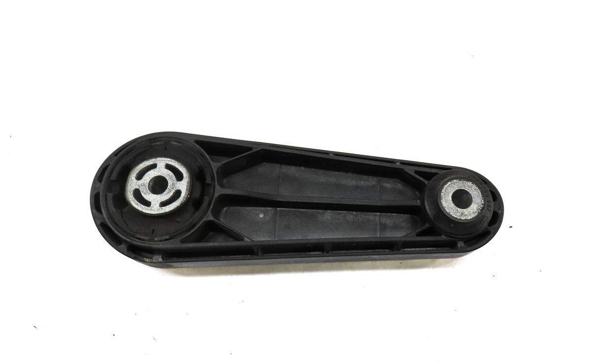 Thumbnail 2: 2010 PORSCHE PANAMERA (970 G1) 4.8L M48 TURBO RIGHT TORSION ARM MOTOR MOUNT