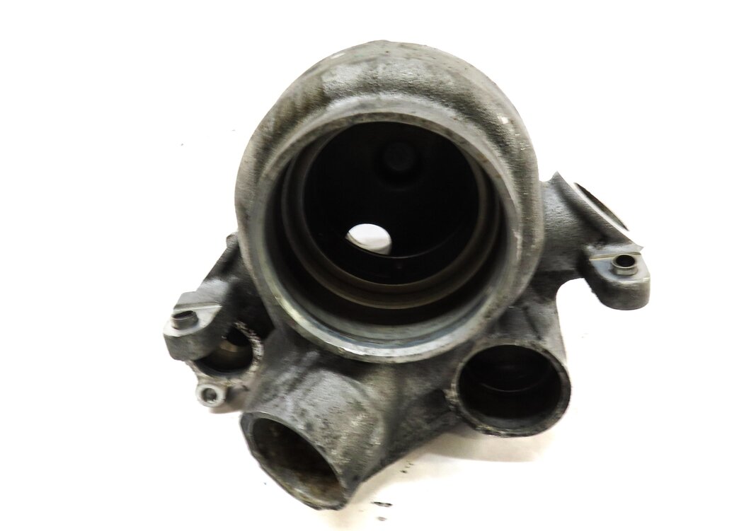 Thumbnail 5: 2010 PORSCHE PANAMERA (970 G1) 4.8L M48 TURBO ENGINE THERMOSTAT HOUSING