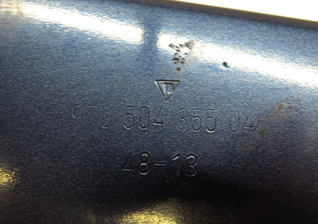 Thumbnail 5: 2010 PORSCHE PANAMERA (970 G1) FRONT LEFT DRIVER FENDER MOUNT BRACKET (BLUE)