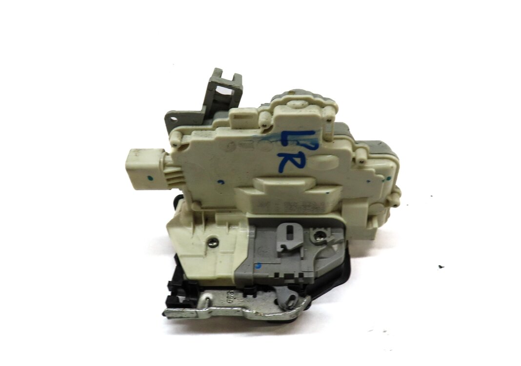 Thumbnail 2: 2009-2018 AUDI PORSCHE A4 S4 Q5 CAYENNE PANAMERA - LEFT REAR DOOR LOCK LATCH