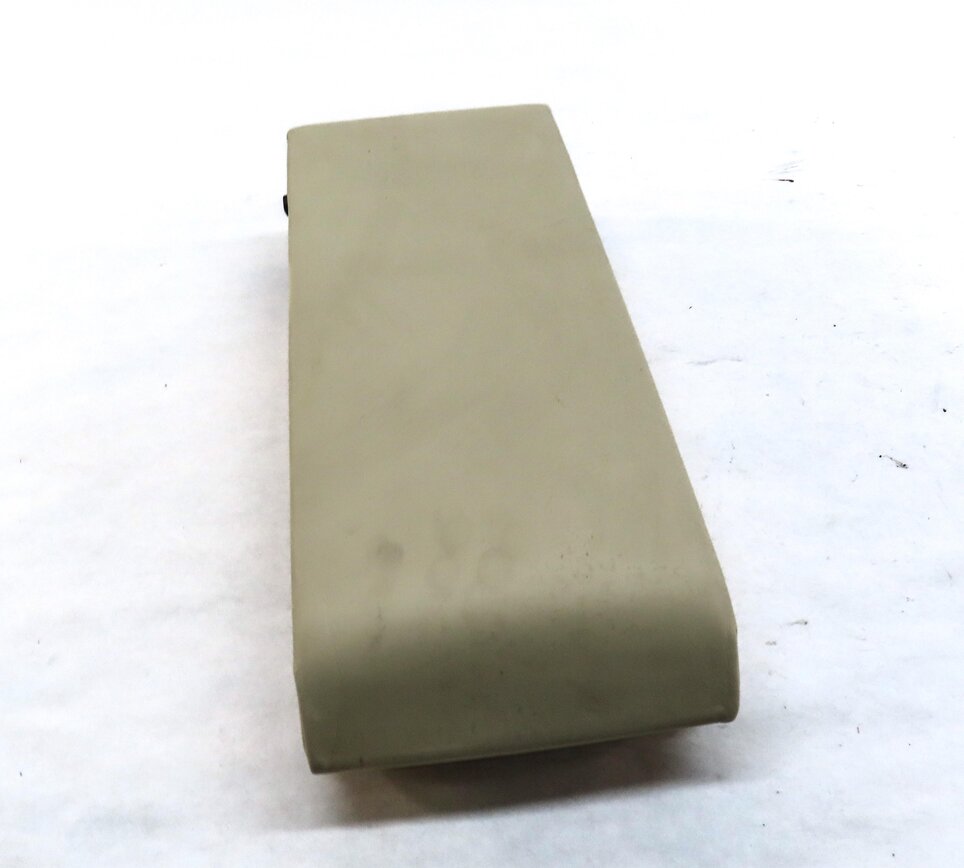 2010-2016 PORSCHE PANEMERA (970 G1) REAR CENTER CONSOLE ARMREST (CREAM LEATHER)