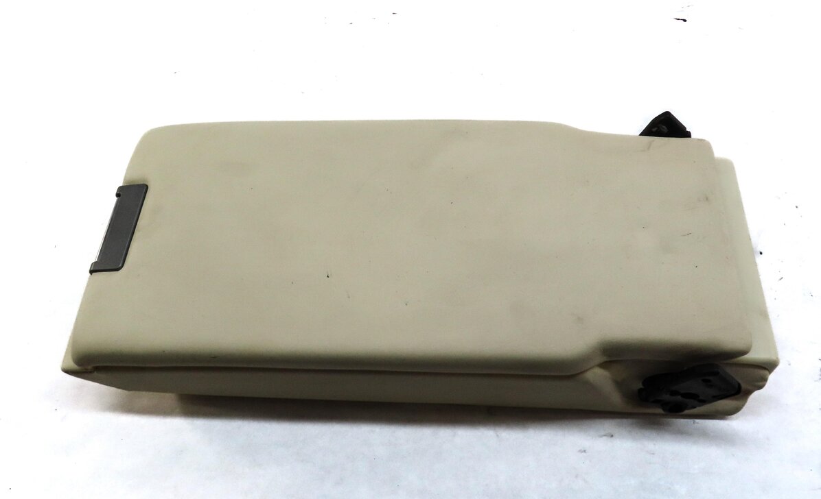 Thumbnail 5: 2010-2016 PORSCHE PANEMERA (970 G1) REAR CENTER CONSOLE ARMREST (CREAM LEATHER)