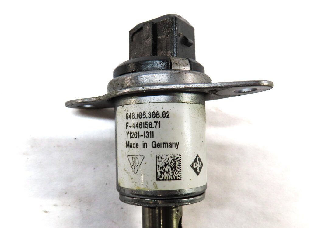 Thumbnail 4: 2010 PORSCHE PANAMERA (970 G1) 4.8L M48 TURBO CAMSHAFT ADJUSTER SOLENOID