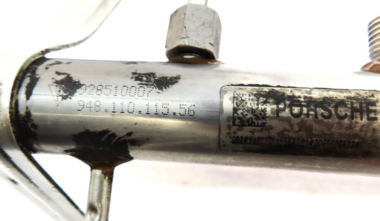 Thumbnail 5: 2010 PORSCHE PANAMERA (970 G1) 4.8L M48 TURBO ENGINE FUEL RAIL INJECTOR RAIL