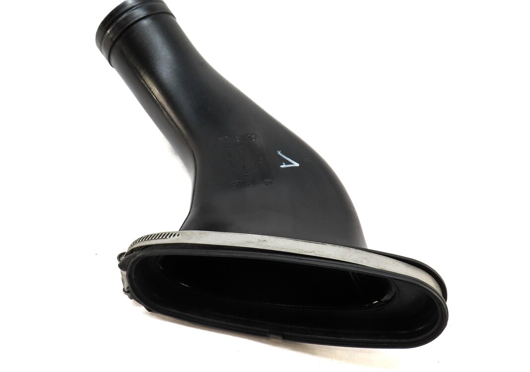 Thumbnail 3: 2010 PORSCHE PANAMERA (970 G1) 4.8L M48 TURBO ENGINE LEFT AIR INTAKE DUCT