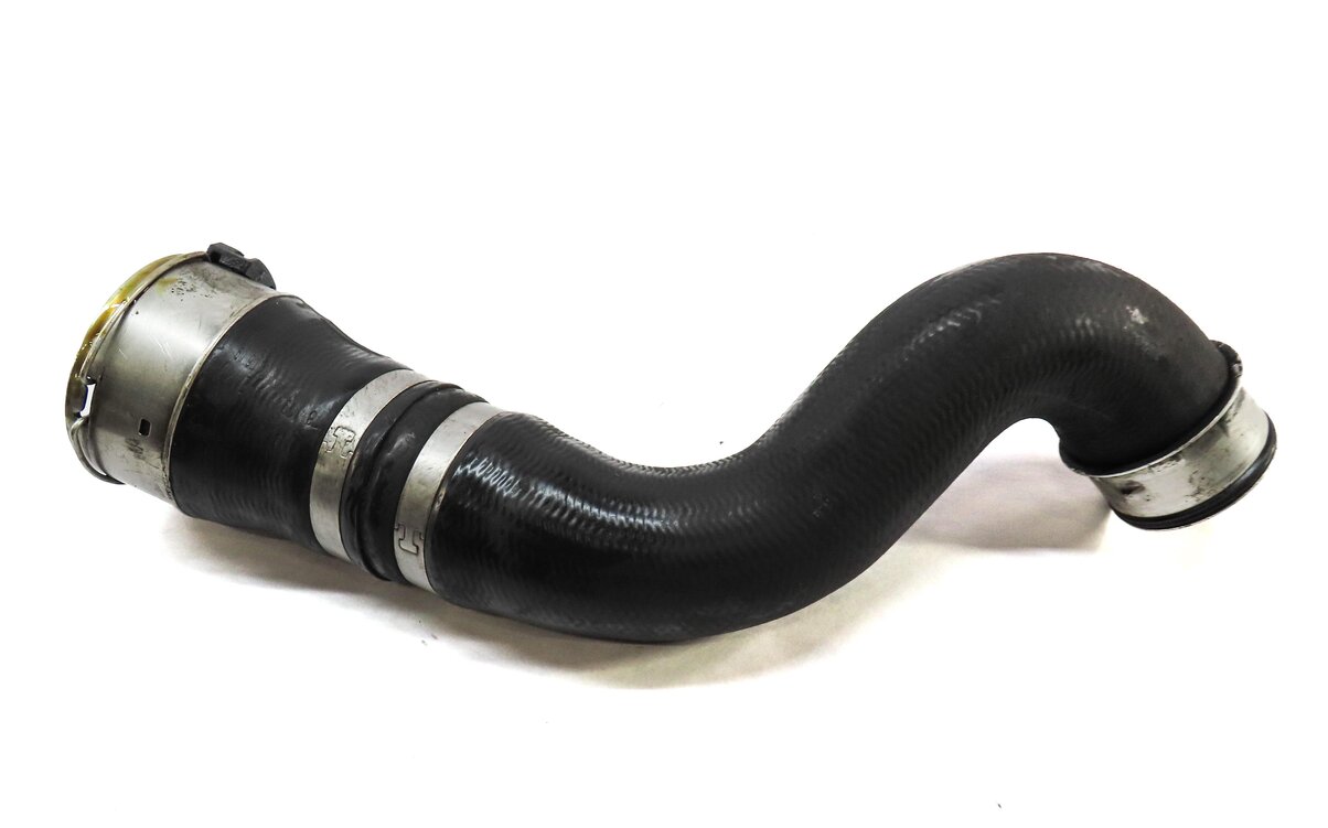 Thumbnail 2: 2010 PORSCHE PANAMERA (970 G1) 4.8L M48 ENGINE LEFT TURBO PRESSURE PIPE HOSE