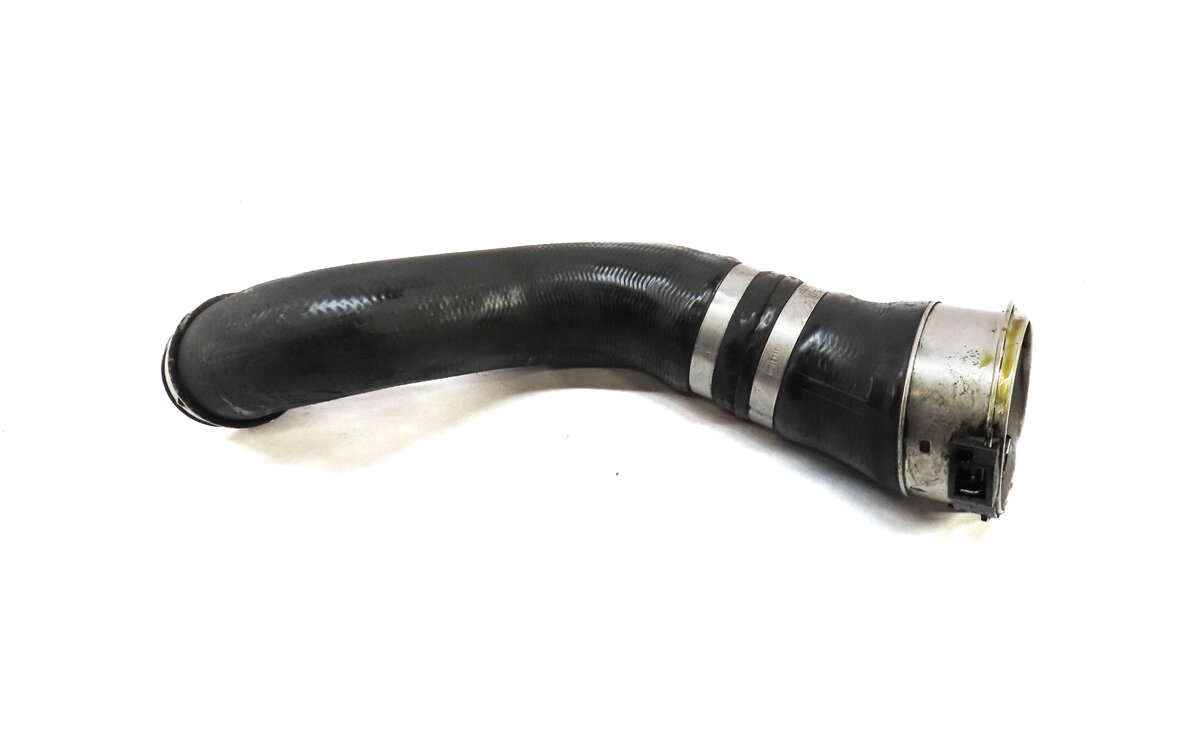Thumbnail 3: 2010 PORSCHE PANAMERA (970 G1) 4.8L M48 ENGINE LEFT TURBO PRESSURE PIPE HOSE