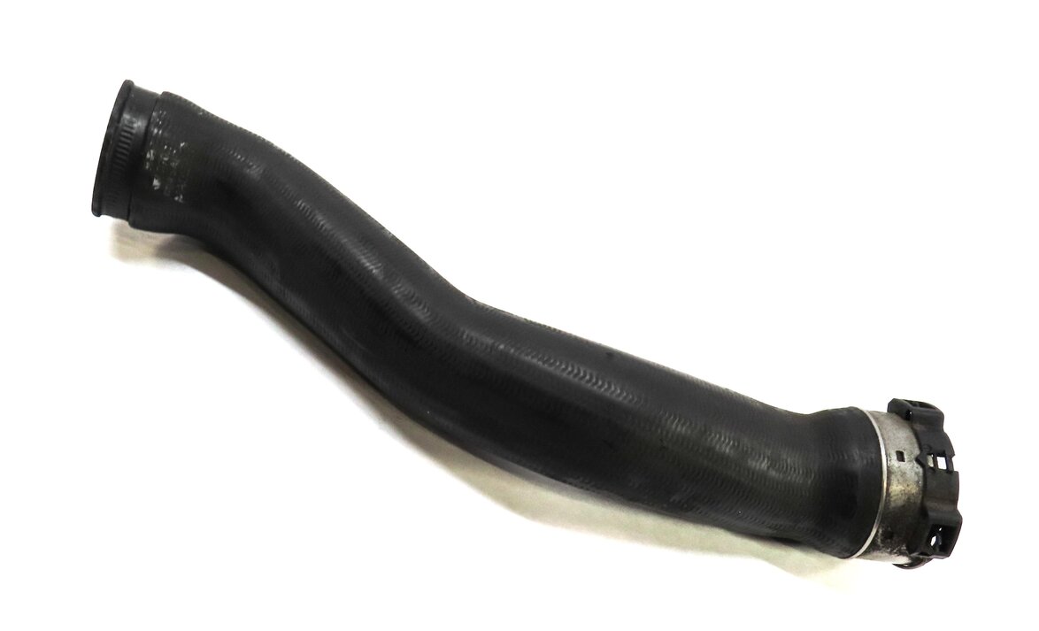 2010 PORSCHE PANAMERA (970 G1) 4.8L M48 TURBO ENGINE LEFT INTERCOOLER HOSE PIPE