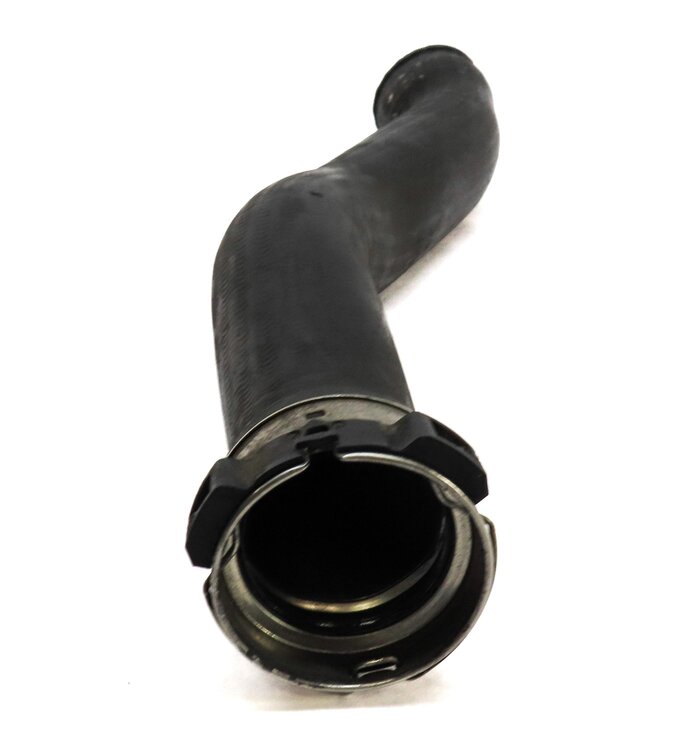 Thumbnail 4: 2010 PORSCHE PANAMERA (970 G1) 4.8L M48 TURBO ENGINE LEFT INTERCOOLER HOSE PIPE