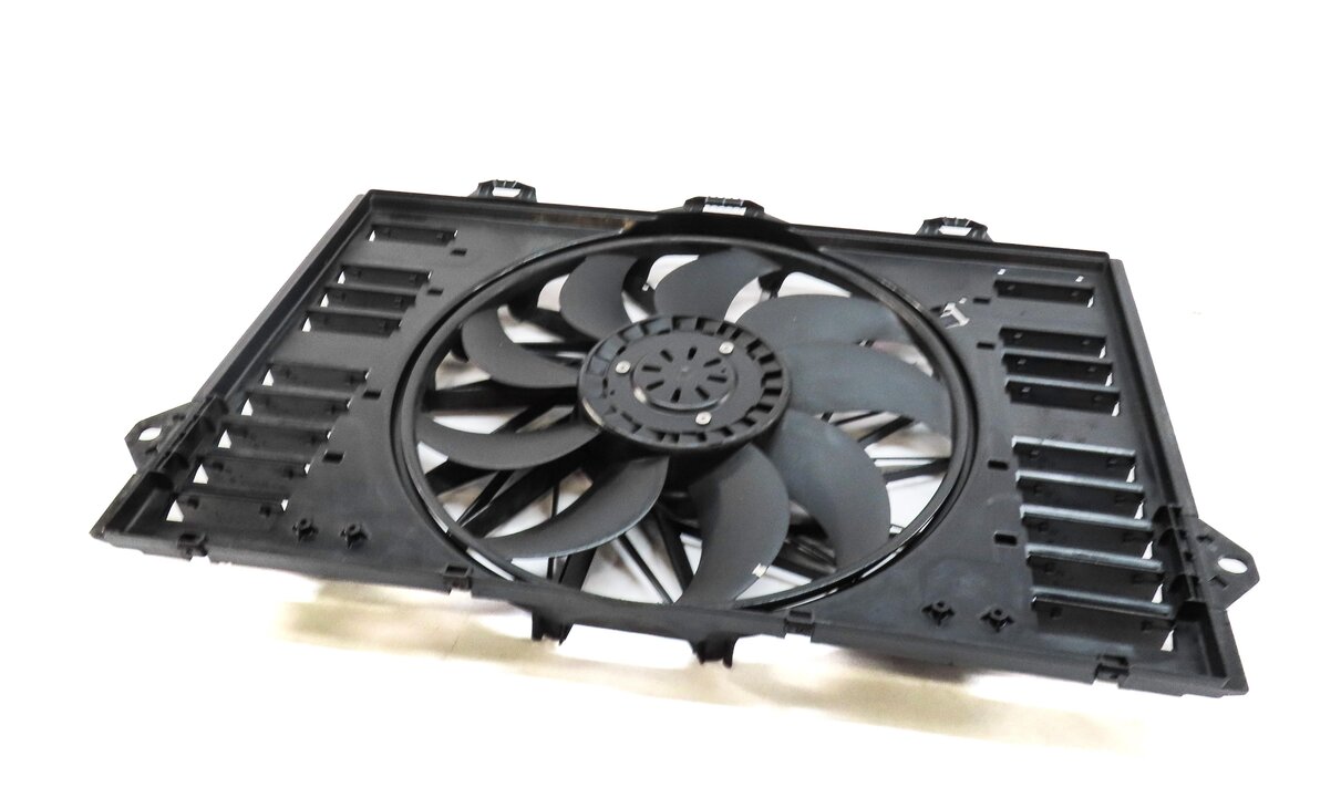 10-16 PORSCHE PANAMERA (970 G1) 4.8L TURBO RADIATOR COOLING FAN MOTOR w/ SHROUD
