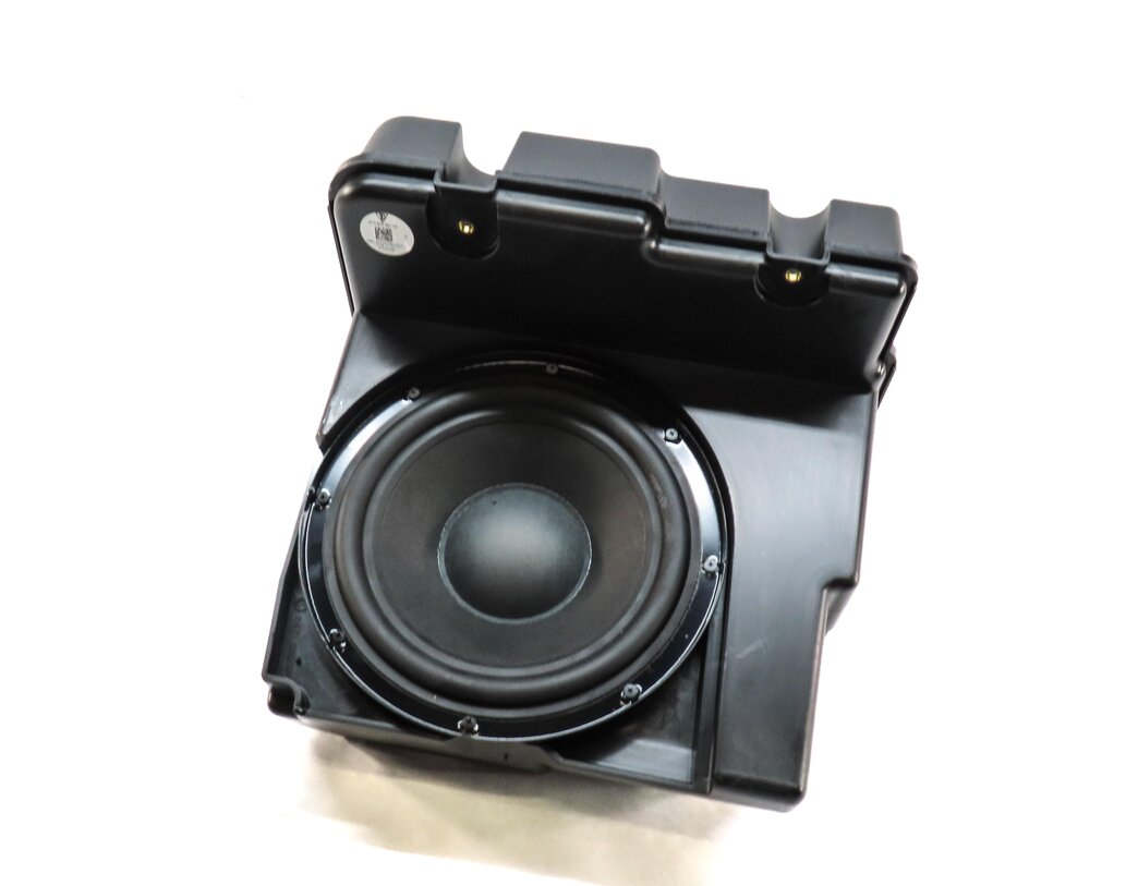 2010 PORSCHE PANAMERA (970 G1) BURMESTER AUDIO SUB SUBWOOFER SPEAKER w/ BOX