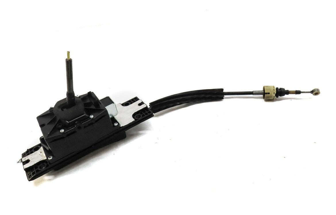 2010-2016 PORSCHE PANAMERA (970 G1) AUTOMATIC TRANSMISSION GEAR SHIFTER w/ CABLE