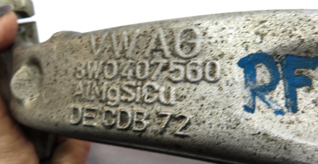 Thumbnail 6: 17-19 AUDI A4 A5 ALLROAD S5 (B9 8W 8WS F5) FRONT RIGHT PASSENGER SPINDLE KNUCKLE