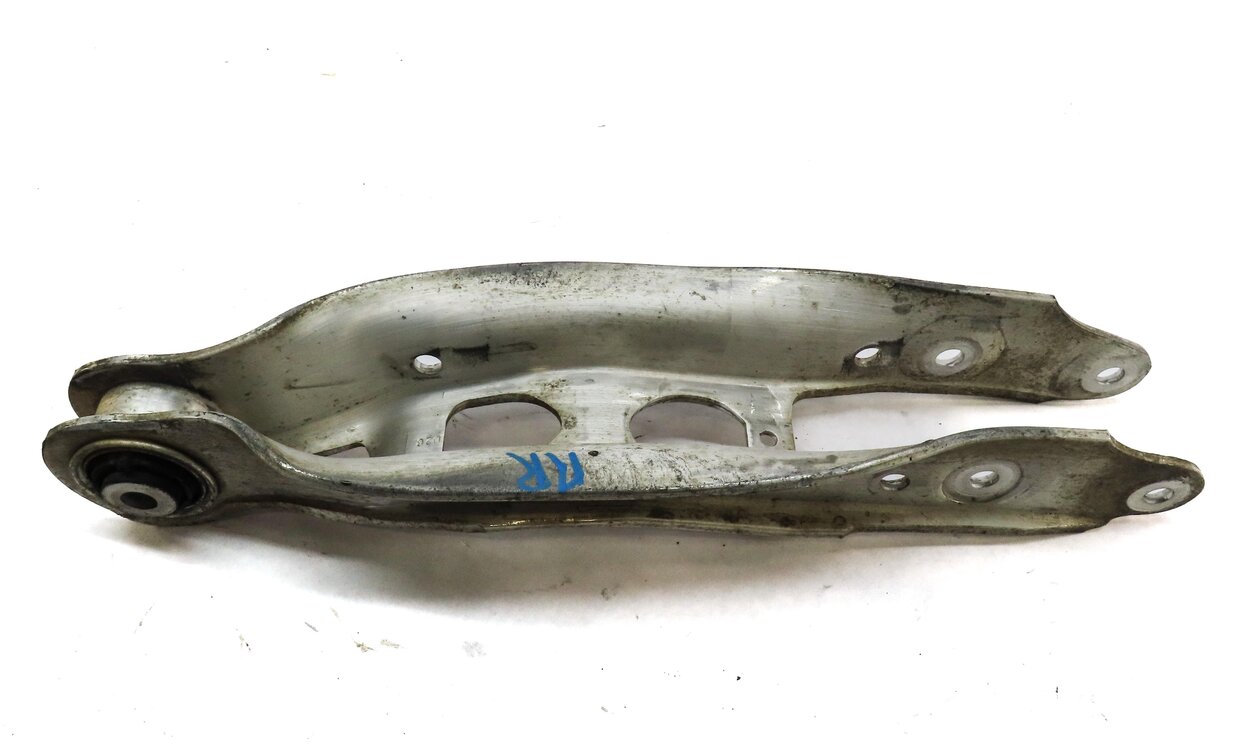 Thumbnail 14: 2017-2019 AUDI A4 ALLROAD (B9 8W) REAR RIGHT PASSENGER CONTROL ARM SET