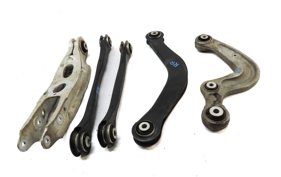 Thumbnail 2: 2017-2019 AUDI A4 ALLROAD (B9 8W) REAR RIGHT PASSENGER CONTROL ARM SET