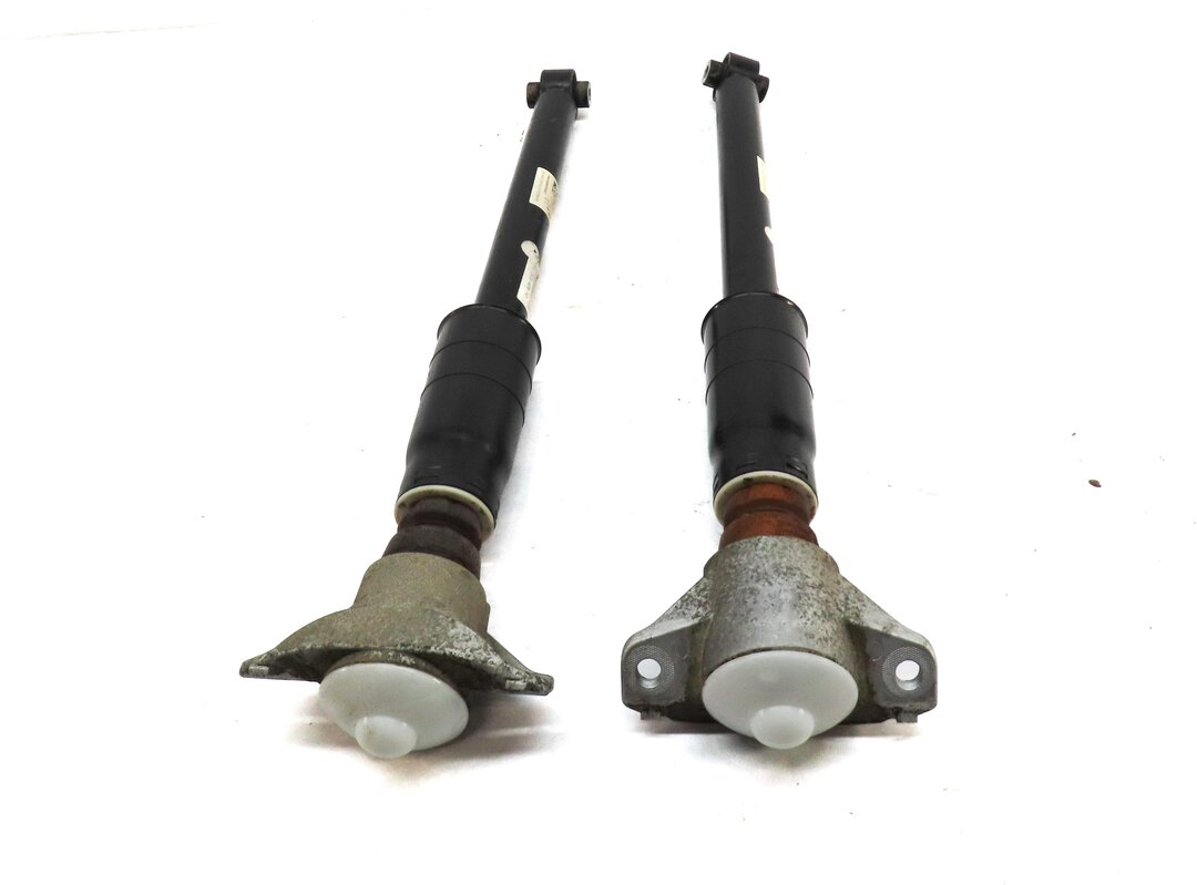Thumbnail 3: 2017 AUDI A4 (B9 8W) LEFT & RIGHT REAR SPORT SUSPENSION SHOCK STRUT SET-2