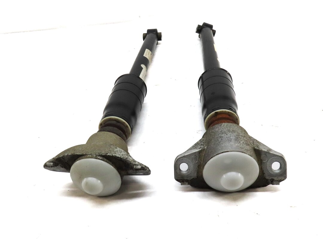 Thumbnail 4: 2017 AUDI A4 (B9 8W) LEFT & RIGHT REAR SPORT SUSPENSION SHOCK STRUT SET-2