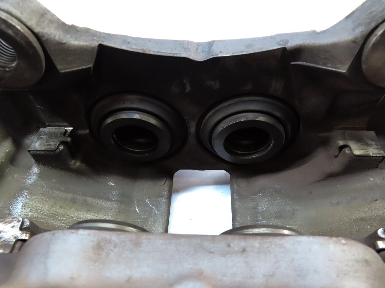 Thumbnail 7: 2017-2019 AUDI A4 A5 (B9 8W 8W6) FRONT LEFT & RIGHT BRAKE CALIPER SET-2