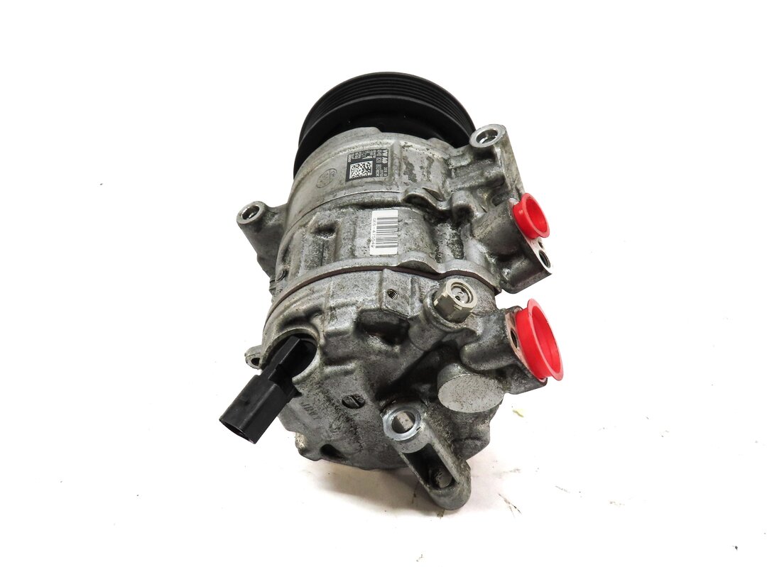 Thumbnail 4: 17-20 AUDI A4 A5 A6 (B9 F5 8W 8WS) 2.0L CYMC TURBO ENGINE A/C COMPRESSOR PUMP