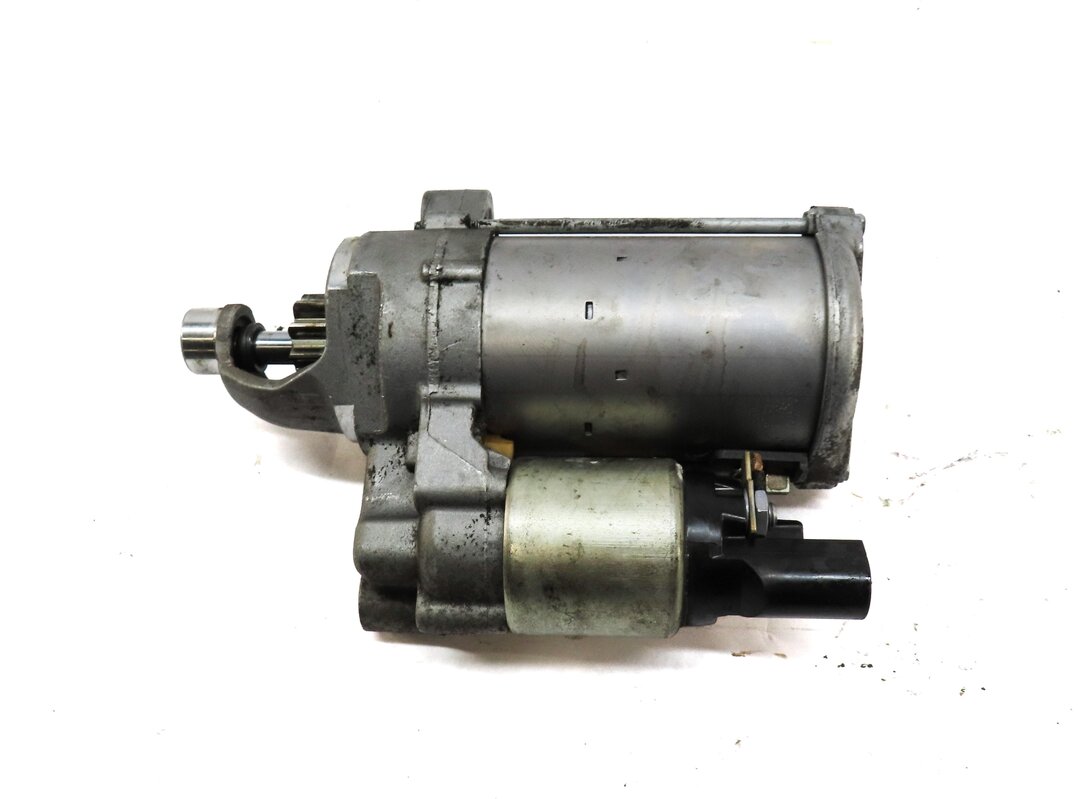 Thumbnail 4: 2017-2020 AUDI A4 A5 ALLROAD Q5 (B9 8W 8W6 80A) 2.0L TURBO ENGINE STARTER MOTOR