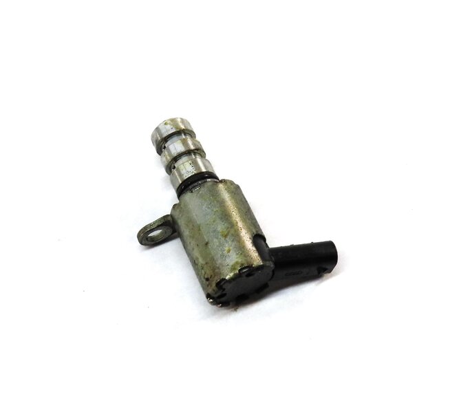 Thumbnail 1: 2017 AUDI A4 (B9 8W) 2.0L CYMC TURBO ENGINE VVT CAMSHAFT TIMING SOLENOID