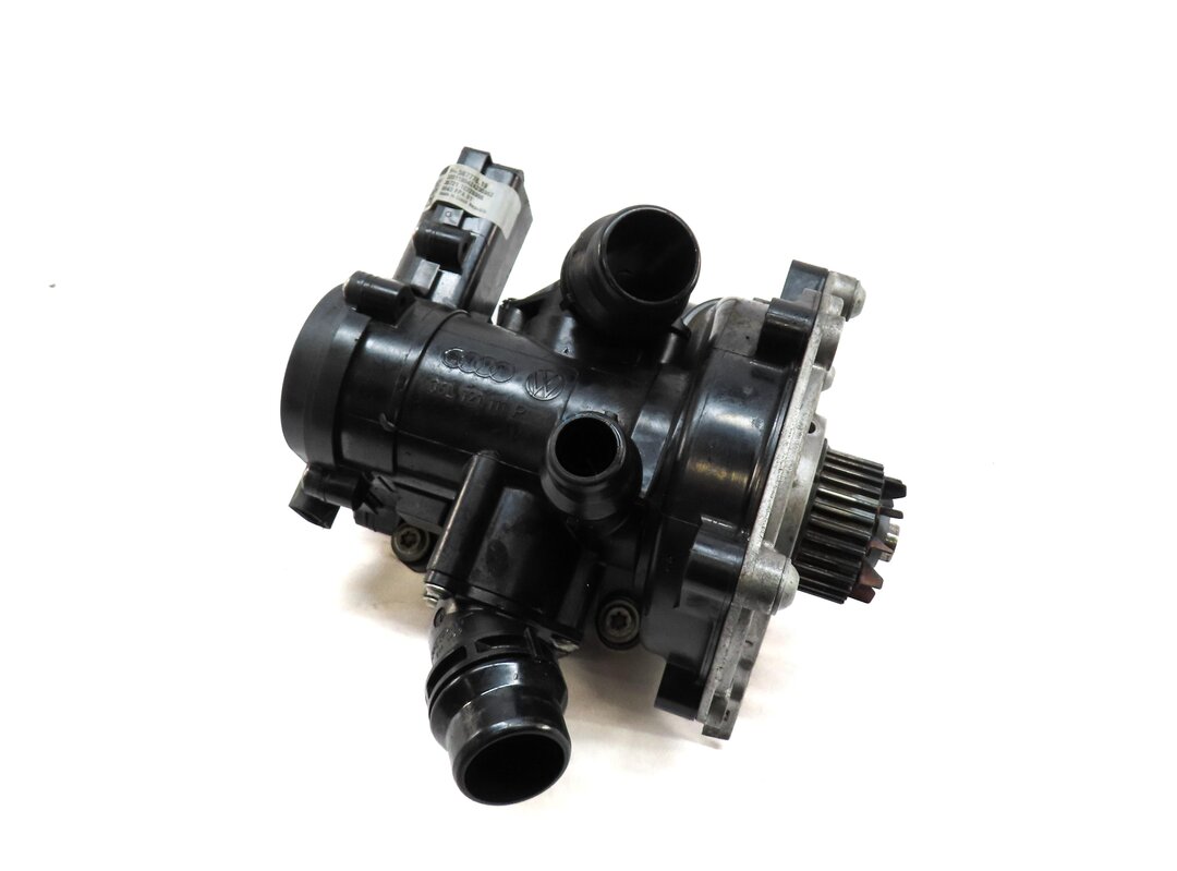 16-23 AUDI A3 A4 A5 A6 Q5 Q7 S3 TT 2.0L TURBO WATER PUMP w/ THERMOSTAT HOUSING