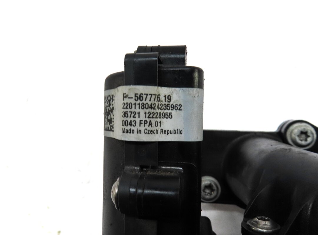 Thumbnail 7: 16-23 AUDI A3 A4 A5 A6 Q5 Q7 S3 TT 2.0L TURBO WATER PUMP w/ THERMOSTAT HOUSING