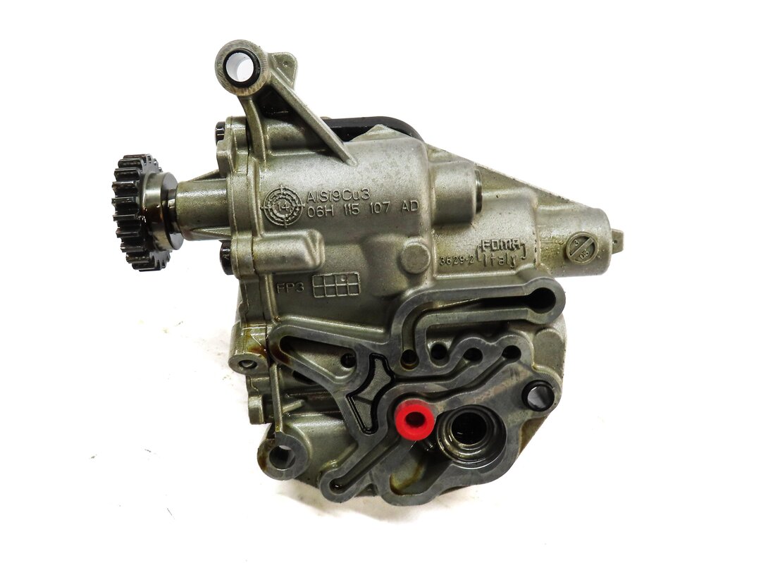 Thumbnail 5: 2017 AUDI A4 (B9 8W) 2.0L CYMC TURBO ENGINE OIL PUMP