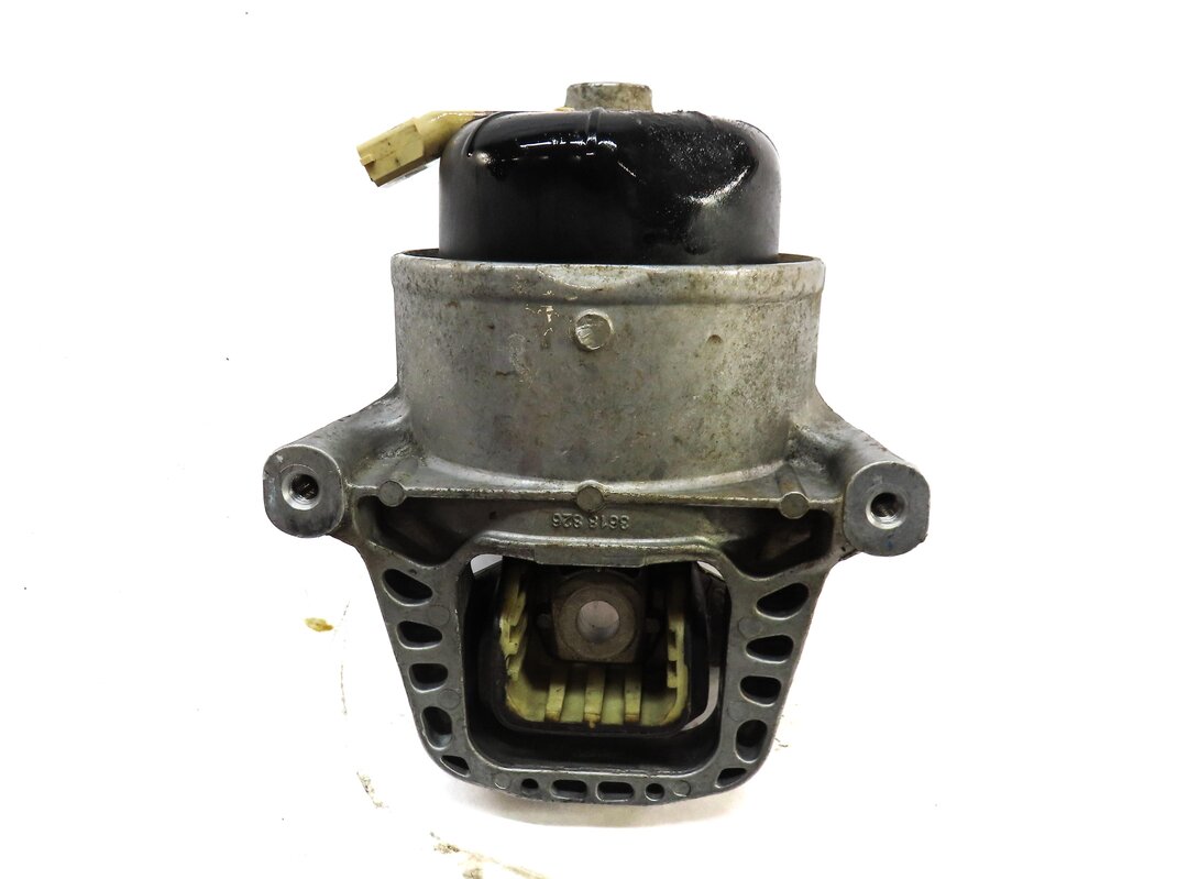 Thumbnail 3: 2017 AUDI A4 (B9 8W) 2.0L CYMC TURBO ENGINE FRONT RIGHT PASSENGER MOTOR MOUNT